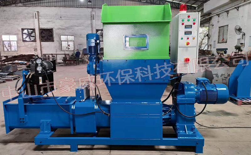 2022新款泡沫壓實機(jī)